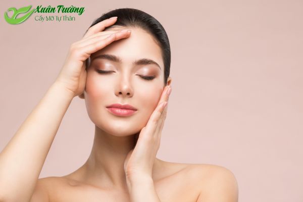 Cấy mỡ tự thân giúp khuôn mặt đầy đặn tự nhiên